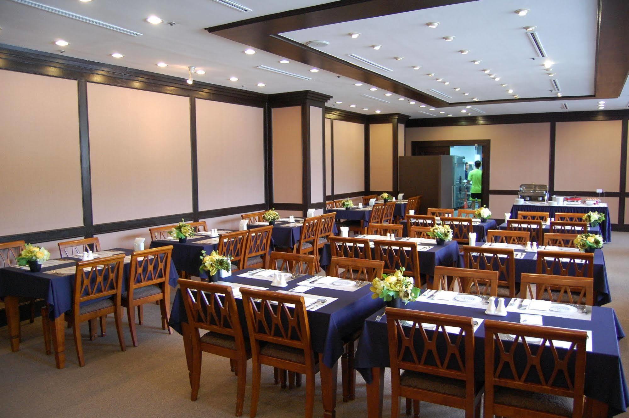 Kensington Resort Kaphjong Kültér fotó